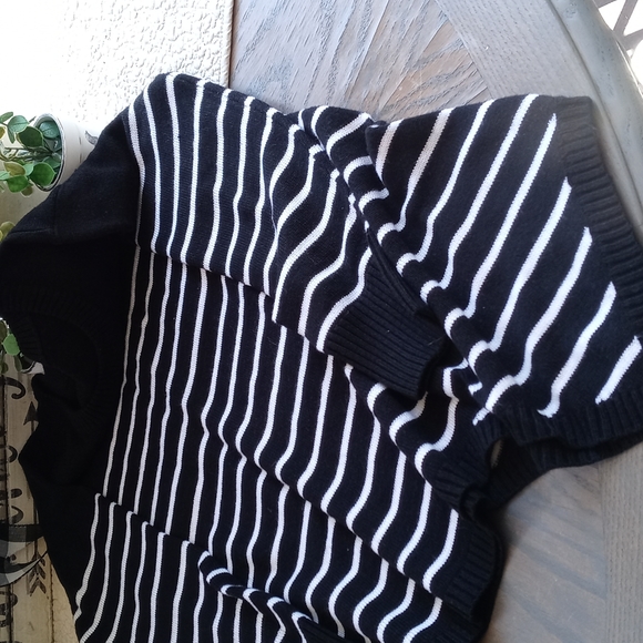 NOT FOR SURE OF THE MANUFACTURER. - Picture 4 of 9